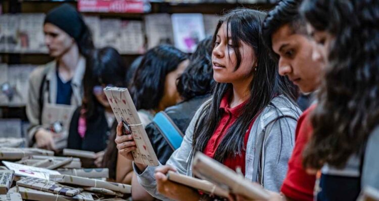 huachicol de libros