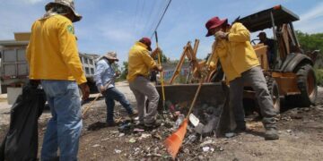 Previene SEDUMA inundaciones, enfermedades e incendios causados por tiraderos clandestinos