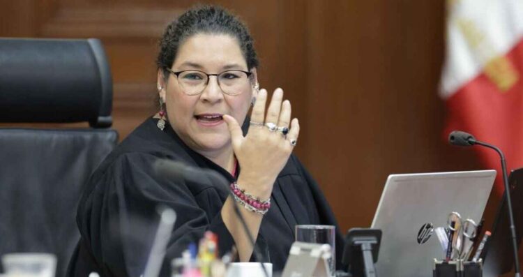 propuesta Lenia Batres herencias