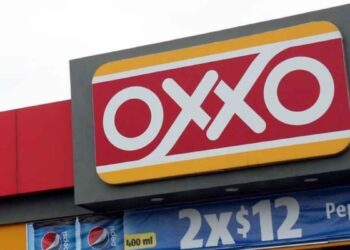 Sujeto tiendas Oxxo en Matamoros (1)