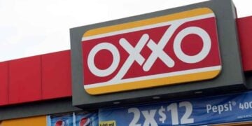 Sujeto tiendas Oxxo en Matamoros (1)