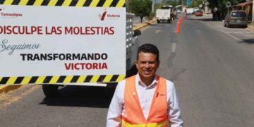 Supervisa “Lalo” Gattás trabajos de conservación de calles y vialidades