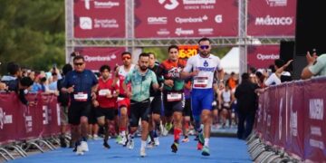 Conquistan el Triatlón Tamaulipas Eduardo Núñez y Fernanda Salazar