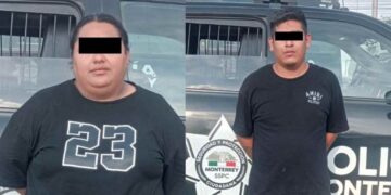 auto robado pareja Monterrey
