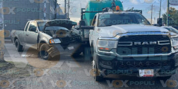 choque camioneta de sanitarios portátiles