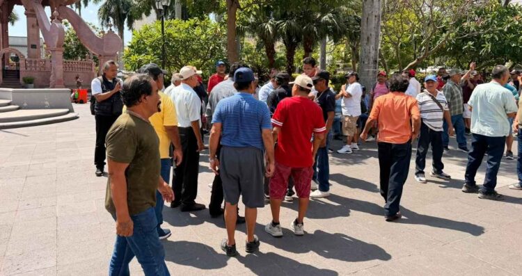 Pescadores de Tamaulipas enfrentan crisis por costo del diésel y derrame de hidrocarburo