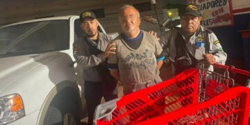 hombre sorprendido en taller de Tampico