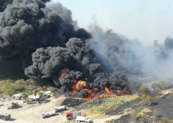 _incendio en el relleno sanitario de Victoria