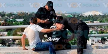 _joven arrojarse de un puente en Tampico