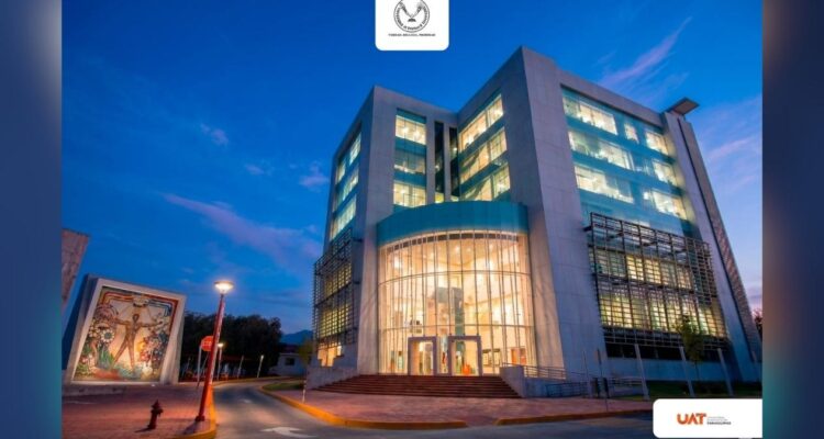 periodo vacacional UAT