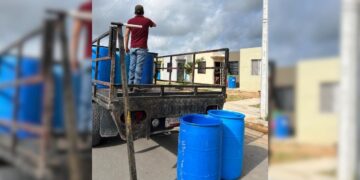 pipas de agua Nuevo Laredo