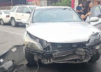 _semáforo en rojo en Nuevo Laredo (1)