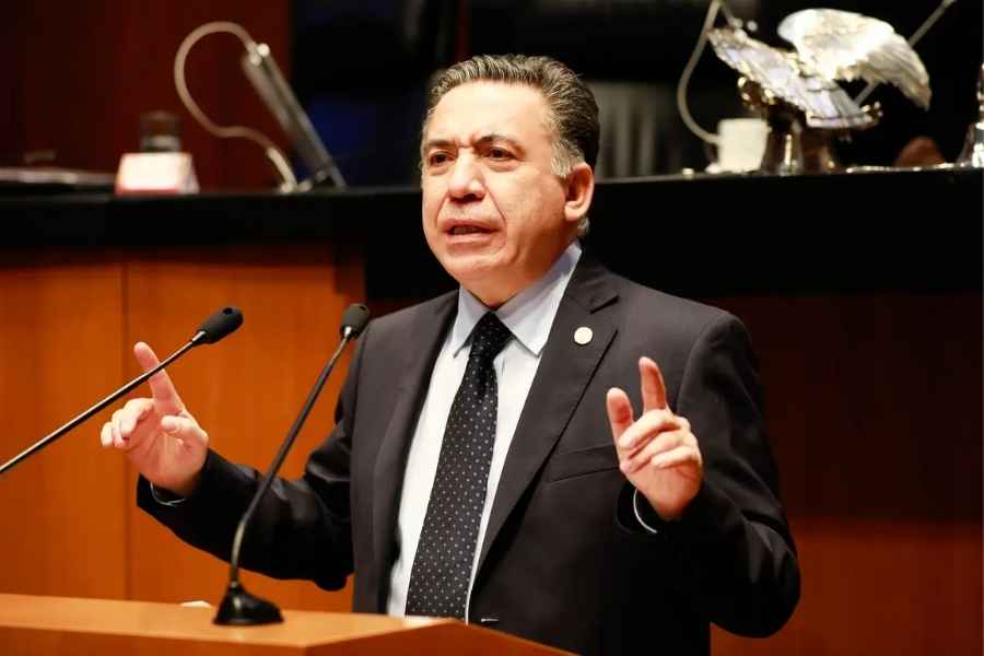 Arturo Avila Inzunza licencia
