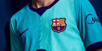 Barcelona tercera camiseta