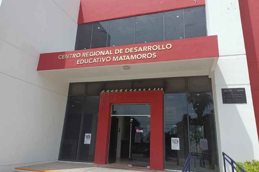 CREDE vacantes maestros Matamoros