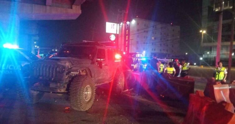 Camioneta Jeep accidente en Apodaca