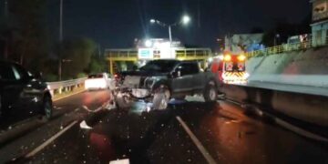 Choque múltiple en avenida Morones Prieto