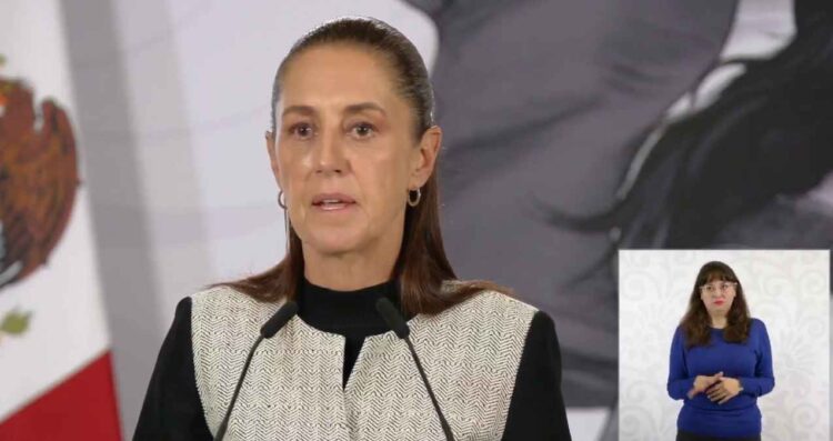 Claudia Sheinbaum celulares escuelas
