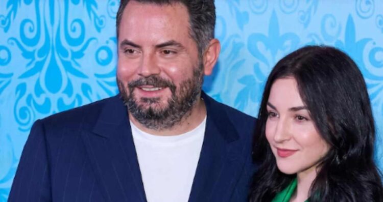 Derbez y Paola Dalay juntos
