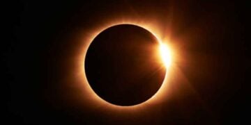 Eclipse Solar HOY 12 de Agosto