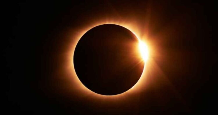 Eclipse Solar HOY 12 de Agosto