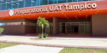 Escuela Preparatoria uat Tampico