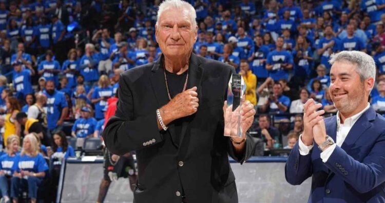 Fallece Don Nelson entrenador NBA