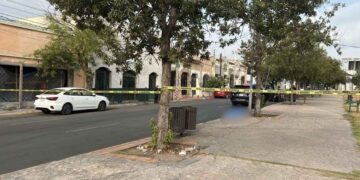 Hombre apuñalado en Monterrey