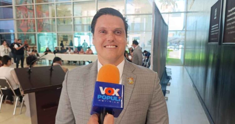 Humberto Prieto visa Andy López