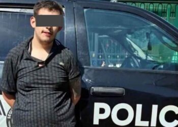 Joven asesinar padres en Monterrey