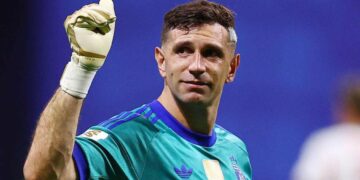 Juventus Dibu Martínez