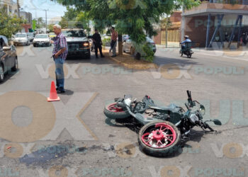 Motociclista herido chocar Victoria