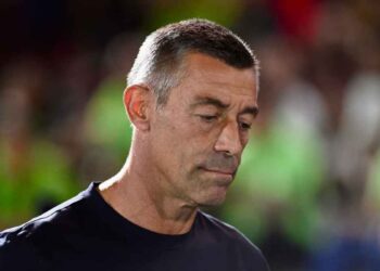 Pedro Caixinha Bravos de Juárez
