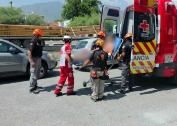 Trabajador descarga eléctrica en Guadalupe