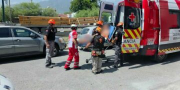 Trabajador descarga eléctrica en Guadalupe