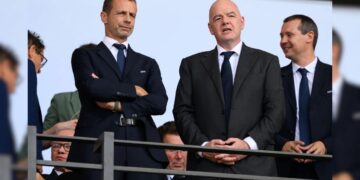 UEFA denuncia a FIFA