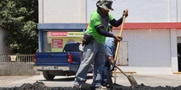 bacheo en vialidades Ciudad Victoria