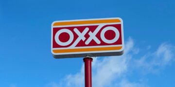 bajan robos a Oxxo en Matamoros