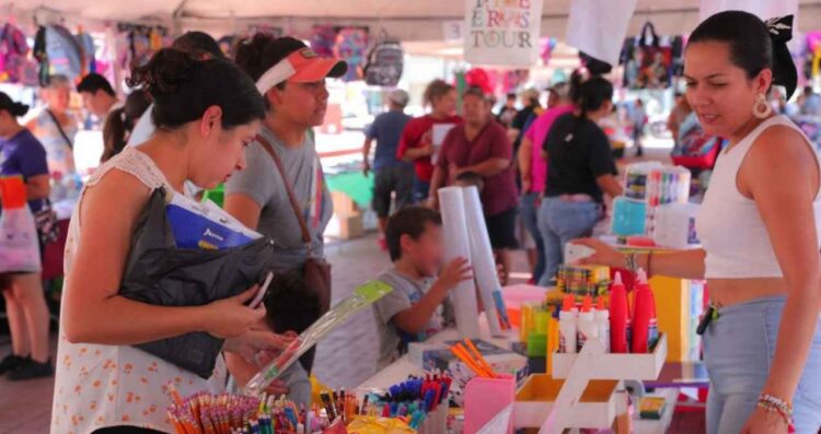 bazar Regreso a Clases Nuevo Laredo