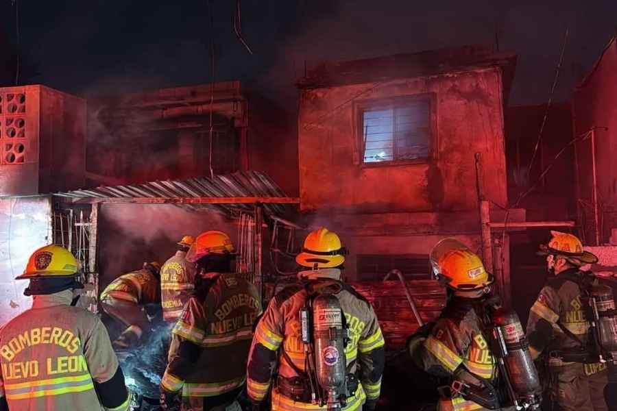 calcinado incendio vivienda Monterrey