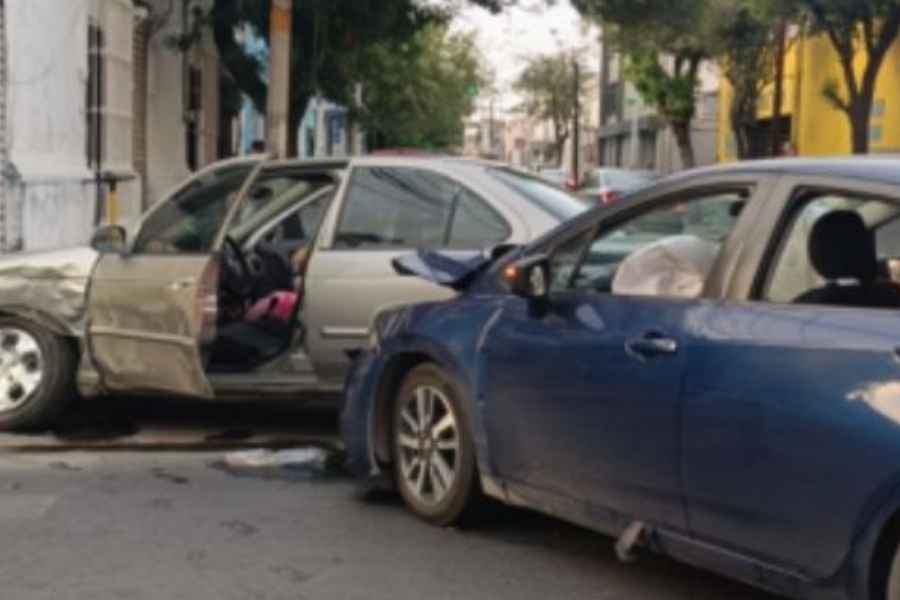 choque autos Centro Monterrey