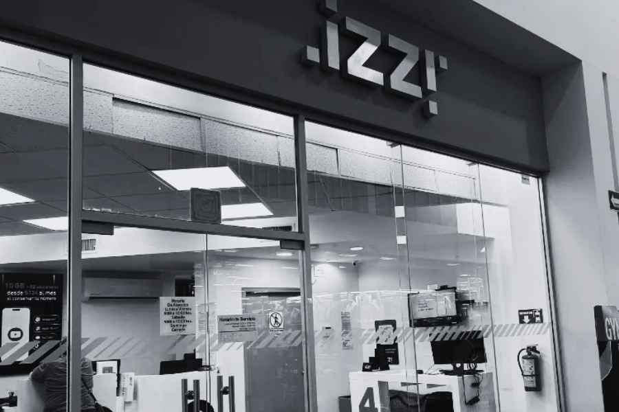 empleado Izzi Reynosa