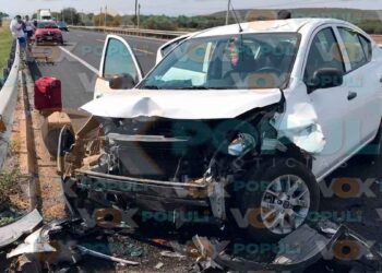 Familia de Monterrey sufre aparatoso accidente en la Carretera Victoria-Zaragoza