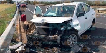 Familia de Monterrey sufre aparatoso accidente en la Carretera Victoria-Zaragoza
