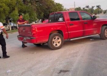 golpes leves motocicleta Mante