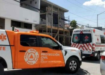 hombre descarga instalacion aire