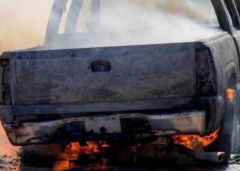 incendio camioneta brecha Rio