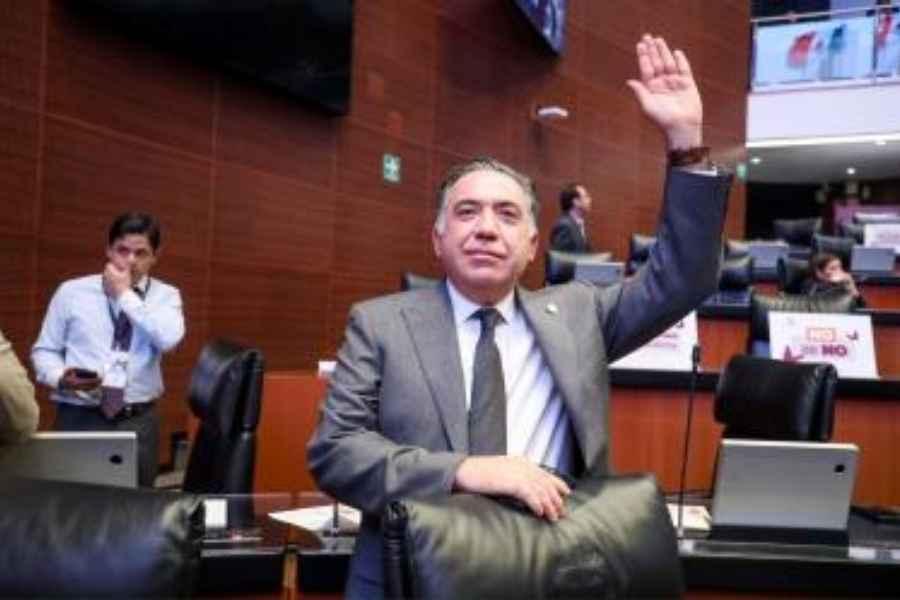 mayoria calificada Monreal Inzunza