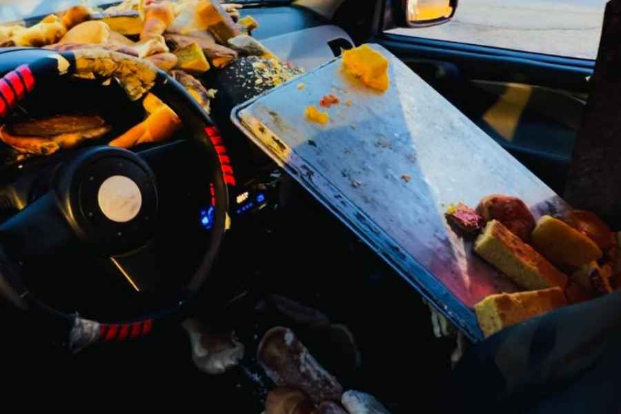 repartidor pan taxista Cadereyta 
