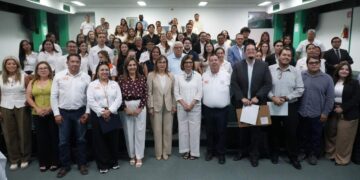 tesis en 3 Minutos UAT